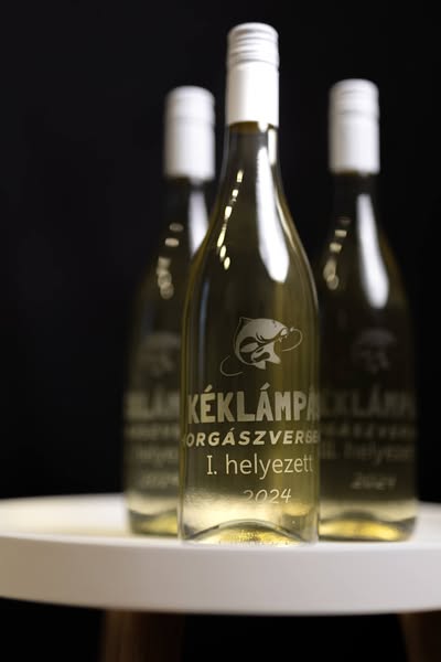 Kéklámpás